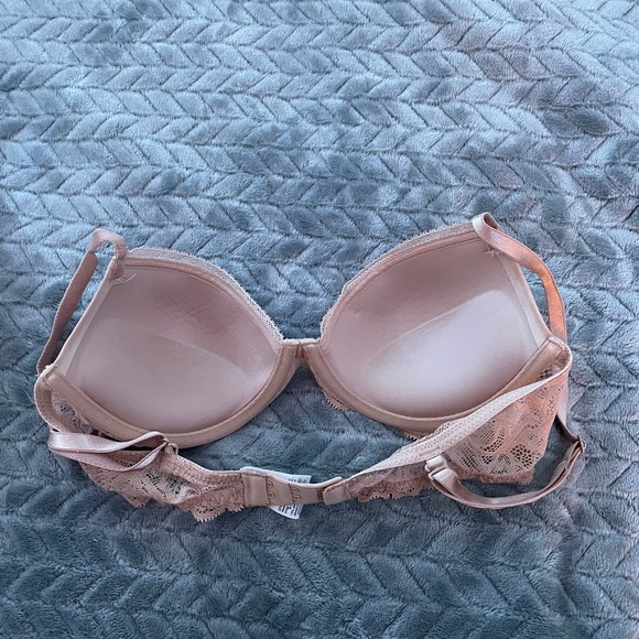 Calvin Klein Bra - Picture 3 of 3